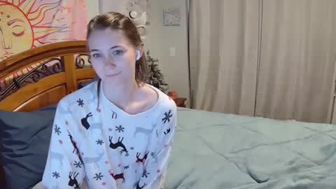 Katy online show from December 2024 01:41:02 AM