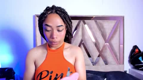 katyortiz online show from October 2025 11:31:02 AM