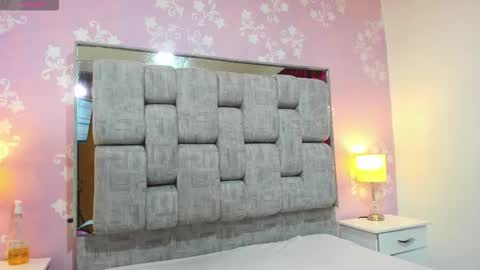 katysweetas online show from November 2025 05:48:02 PM