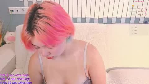 Yuki  online show from October 2025 03:38:02 AM