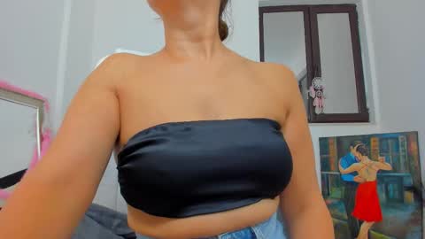 Kaya online show from September 2025 03:28:01 AM