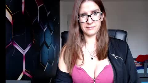 Snapshot of kayalips chatting on December 2024 11:19:01 AM KayaLips online show from December 2024 11:19:01 AM