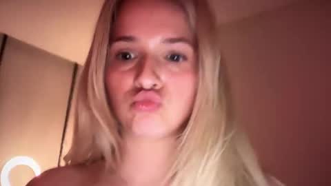 khaleesi online show from October 2025 10:19:02 AM