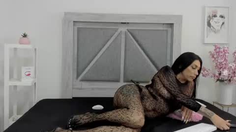 Snapshot of kayle_love_hot chatting on June 2026 09:27:02 PM Kayle online show from June 2026 09:27:02 PM