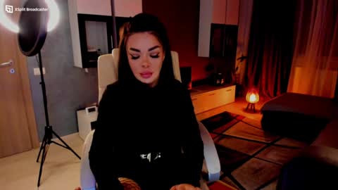 Snapshot of kaylee____77 chatting on December 2024 07:03:02 PM kaylee online show from December 2024 07:03:02 PM