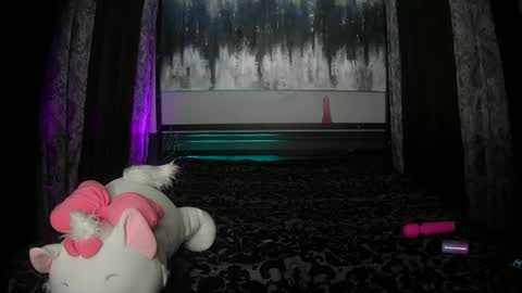 Snapshot of kayleecumsalot chatting on January 2025 08:43:02 AM Kaylee 3 online show from January 2025 08:43:02 AM