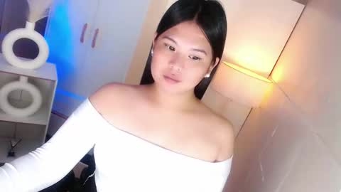 Y O U R        F U T U R E       K A Y L E E  online show from March 2026 06:48:02 PM