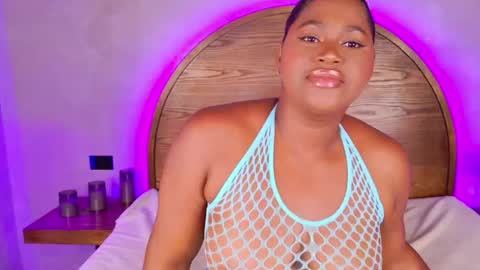 Snapshot of kaylie_mitchel chatting on April 2026 10:23:02 PM KAYLIE online show from April 2026 10:23:02 PM