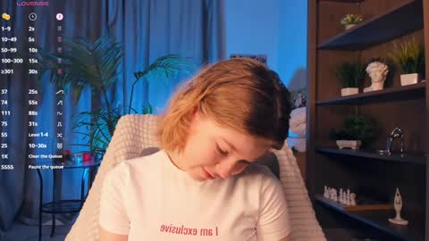 Hi Im Arina 3 online show from September 2025 09:25:02 PM