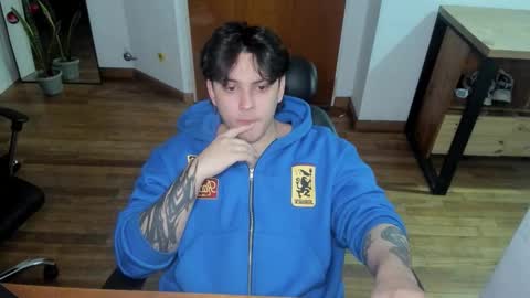 kaynn_b online show from January 2026 07:46:01 AM
