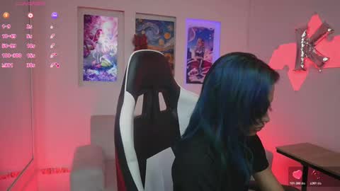 Snapshot of kayraowen chatting on October 2025 11:42:01 AM Kayra online show from October 2025 11:42:01 AM