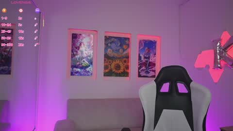 Snapshot of kayraowen chatting on November 2025 11:33:01 AM Kayra online show from November 2025 11:33:01 AM