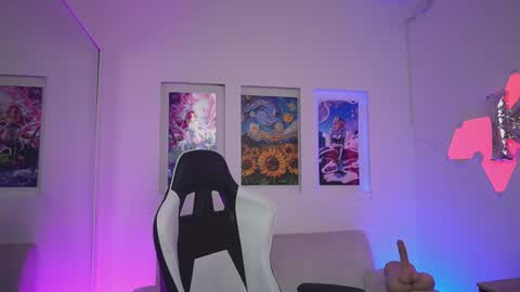 Snapshot of kayraowen chatting on November 2025 11:33:02 AM Kayra online show from November 2025 11:33:02 AM