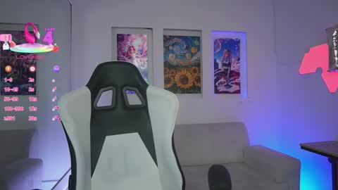 Snapshot of kayraowen chatting on November 2025 12:04:01 PM Kayra online show from November 2025 12:04:01 PM