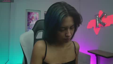 Snapshot of kayraowen chatting on November 2025 12:07:01 PM Kayra online show from November 2025 12:07:01 PM