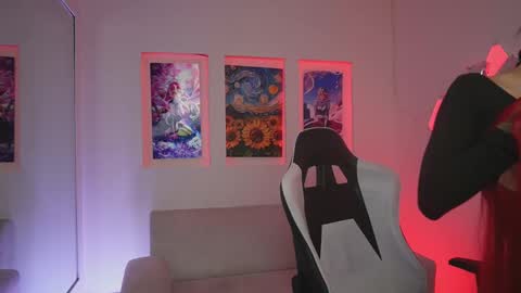 Snapshot of kayraowen chatting on December 2025 12:36:02 PM Kayra online show from December 2025 12:36:02 PM