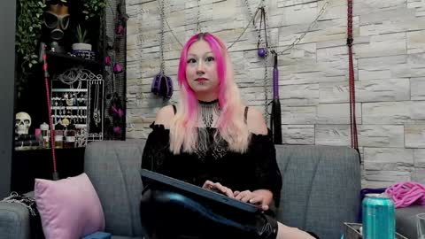 Miss Kazia online show from December 2024 01:06:01 AM