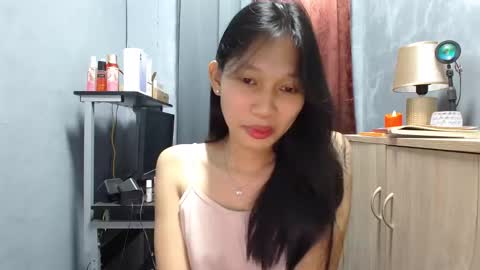 Snapshot of kc_slutmoree chatting on September 2025 05:18:02 AM Its me Cora online show from September 2025 05:18:02 AM