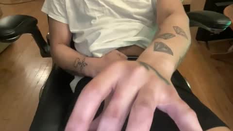 Snapshot of keesey23 chatting on February 2026 03:38:02 AM Keesey23 online show from February 2026 03:38:02 AM