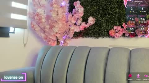 Snapshot of keila_loll chatting on November 2025 02:05:02 PM naty online show from November 2025 02:05:02 PM