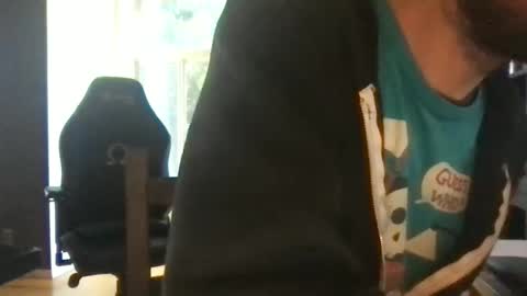 Snapshot of kelkun2828 chatting on December 2024 04:17:01 PM kelkun2828 online show from December 2024 04:17:01 PM