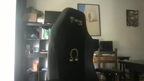 Snapshot of kelkun2828 chatting on December 2024 09:00:01 PM kelkun2828 online show from December 2024 09:00:01 PM