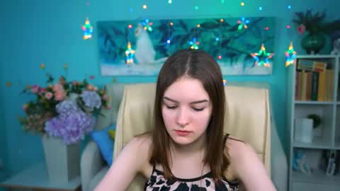 Snapshot of kelliebanshe chatting on June 2026 08:05:02 AM kelliebanshe online show from June 2026 08:05:02 AM