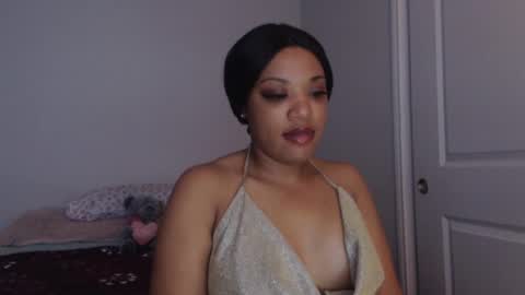 Snapshot of kelliecapri chatting on December 2024 04:51:02 AM Kellie online show from December 2024 04:51:02 AM