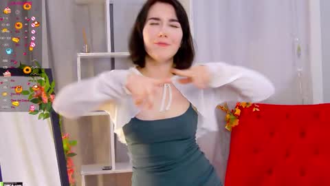 Kelly online show from November 2025 09:34:02 AM