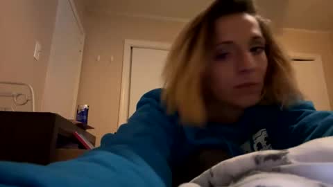 kelly_wight223 online show from November 2025 11:42:01 AM