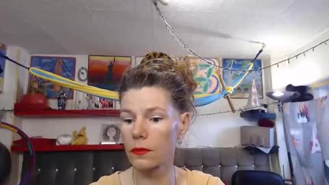 Snapshot of kellynumber chatting on October 2025 11:20:02 AM kelly online show from October 2025 11:20:02 AM