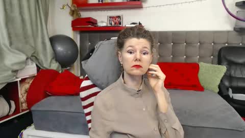 kelly online show from February 2026 07:39:02 PM