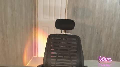 Snapshot of kellys_hot_assxx chatting on January 2025 06:28:02 PM KELLY MCDOLEN online show from January 2025 06:28:02 PM