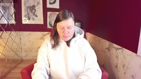 Kelly online show from February 2026 07:12:02 AM