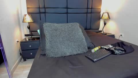 Snapshot of ken_smith01 chatting on January 2025 12:59:01 AM Ken Smith online show from January 2025 12:59:01 AM