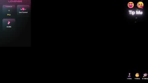 Snapshot of kendal_2 chatting on October 2025 03:56:02 AM Mariana online show from October 2025 03:56:02 AM