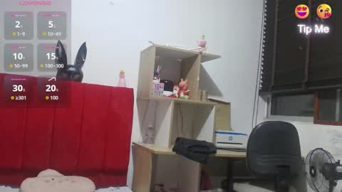 Snapshot of kendal_2 chatting on November 2025 03:51:02 AM Mariana online show from November 2025 03:51:02 AM