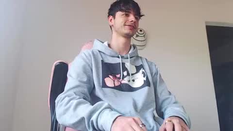 kendall ross online show from November 2025 03:33:02 PM