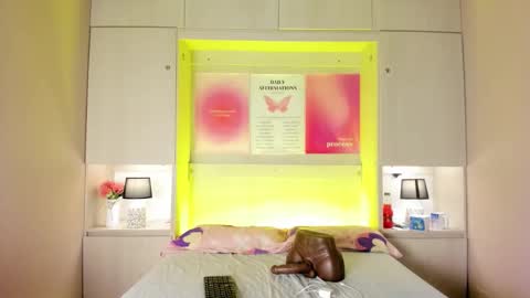 Kendal online show from February 2026 01:23:02 PM