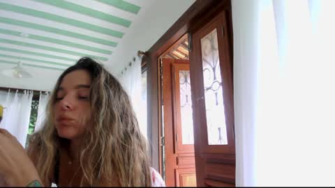 kendall online show from December 2024 09:33:02 AM