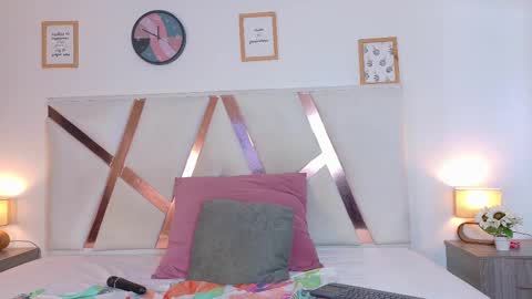   online show from February 2025 10:12:02 AM