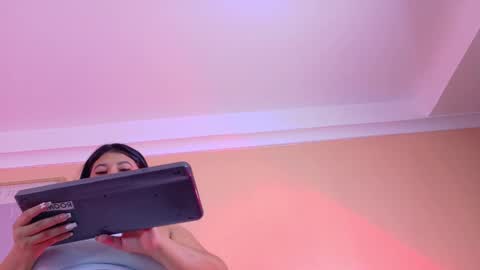   online show from December 2025 11:04:01 AM