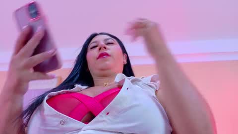 Snapshot of kendalmilleer chatting on January 2026 09:02:01 AM online show from January 2026 09:02:01 AM