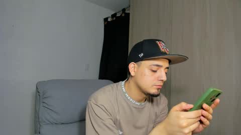 kendel_dimitri online show from March 2025 04:16:02 AM