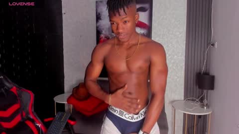 Snapshot of kender21_ chatting on December 2024 09:22:01 AM Kender online show from December 2024 09:22:01 AM