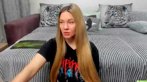 Kendra online show from October 2025 12:54:01 AM