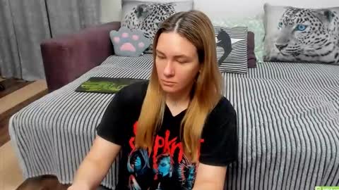 Kendra online show from February 2026 12:09:02 AM