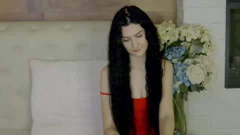 Snapshot of kendrabloom chatting on January 2026 07:12:01 AM KendraBloom online show from January 2026 07:12:01 AM