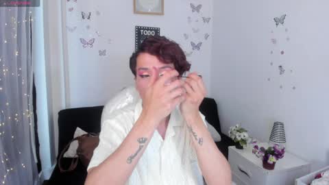 Snapshot of kendry_fox420_ chatting on May 2026 04:34:01 PM kendry_fox420_ online show from May 2026 04:34:01 PM