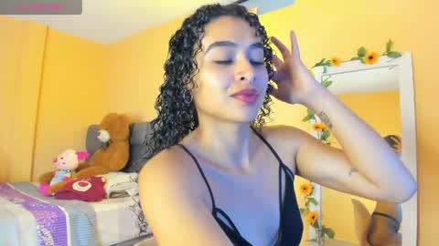 Snapshot of keniia_riizz chatting on May 2026 06:38:01 PM Kenia online show from May 2026 06:38:01 PM